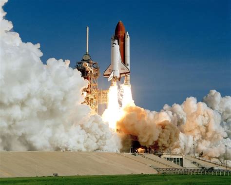 24 Spectacular Space Shuttle Launch Images