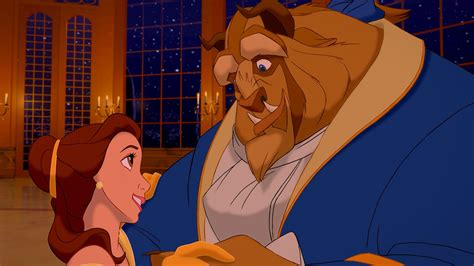 La Belle et la Bête : 10 détails cachés dans le film Disney - AlloCiné