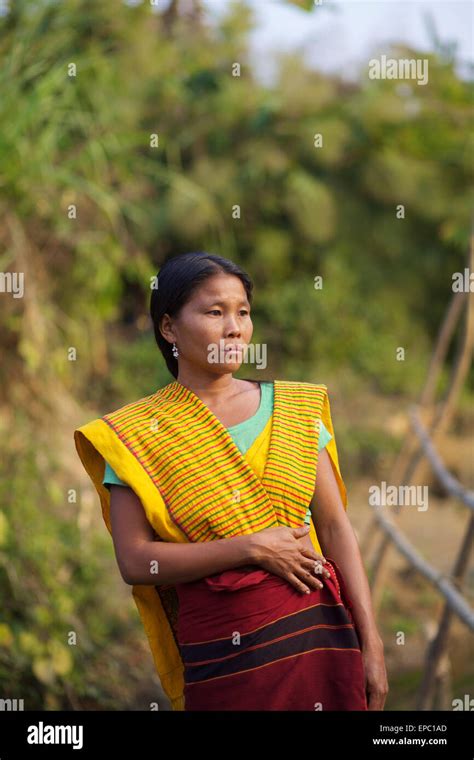 Chakma bangladesh hi-res stock photography and images - Alamy