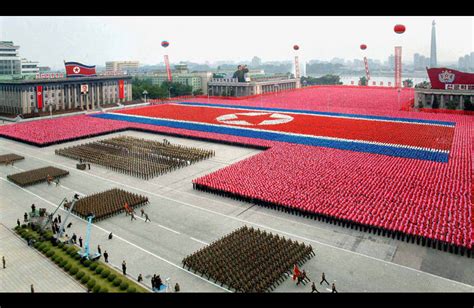 Picture of the Day: Massive Military Parade in North Korea » TwistedSifter