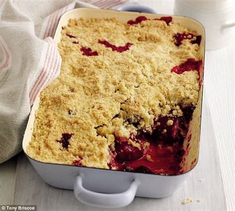 Mary Berry Special: Plum crumble | Daily Mail Online