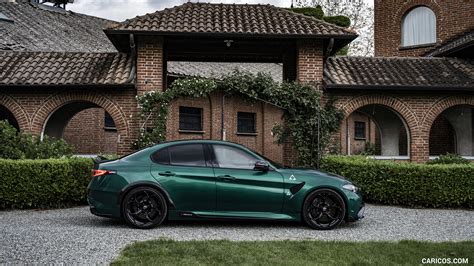 Alfa Romeo Giulia GTA | 2021MY (Color: Montreal Green) | Side