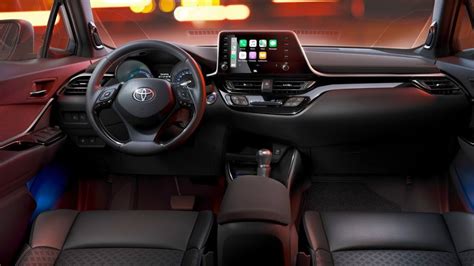 Toyota Chr Malaysia Interior - Car Review: Toyota C-HR Hybrid | The ...