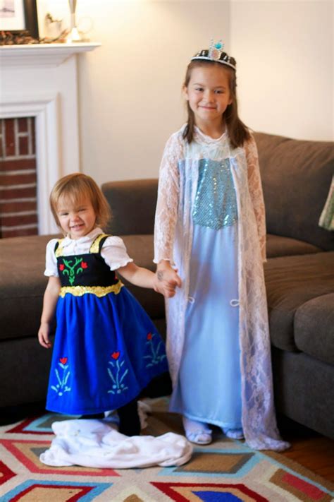 19+ Anna and elsa costumes diy ideas | 44 Fashion Street