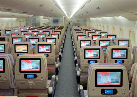 » Emirates renews its fleet as it bids farewell to its last Boeing 777-200