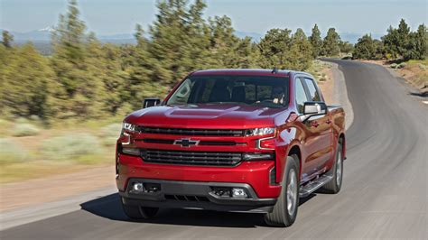 Chevy Silverado 1500 diesel pickup takes fuel economy crown