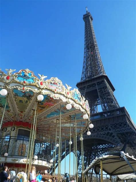 The enchanting carousels of Paris - Atelier Choux