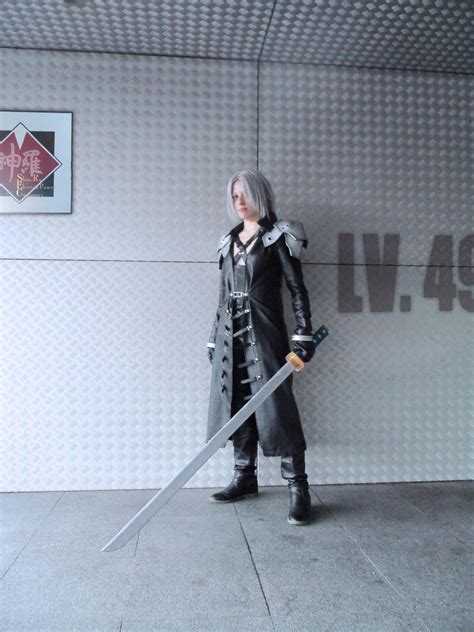 Sephiroth Cosplay by mmmhOmoshiroi on DeviantArt