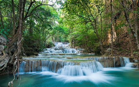 Top 5 Most Beautiful Waterfalls in Asia | Expats Holidays