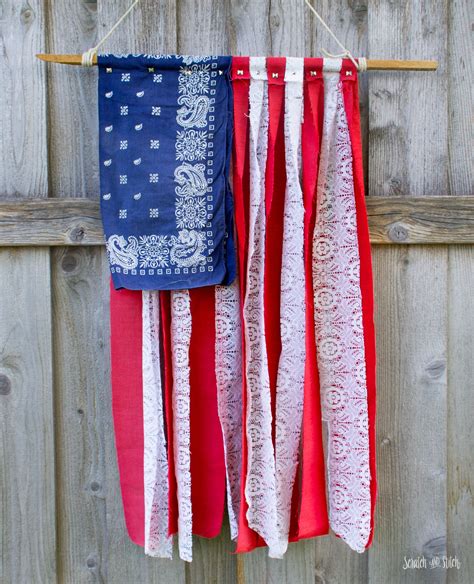 American Flag DIY - scratchandstitch.com