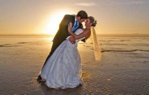 Galveston Beach Weddings: Private vs. Public Weddings