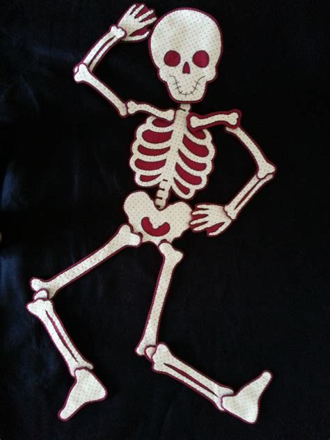 HALLOWEEN SKELETON | Halloween skeletons, Halloween, Handmade crafts