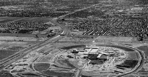 A comprehensive history of Metrocenter Mall shopping center in Phoenix ...