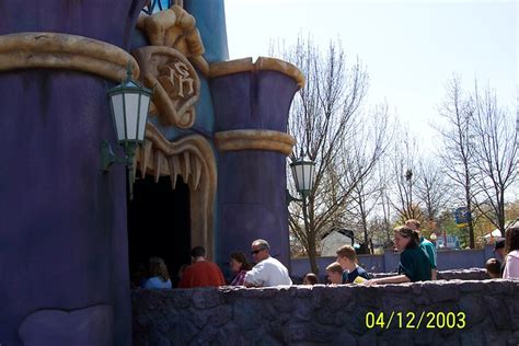 Kings Island - Scooby Doo and the Haunted Castle | Flickr - Photo Sharing!