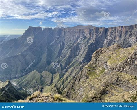 Green Mountains Drakensberg Amphitheatre Tugela Falls Stock Photo ...