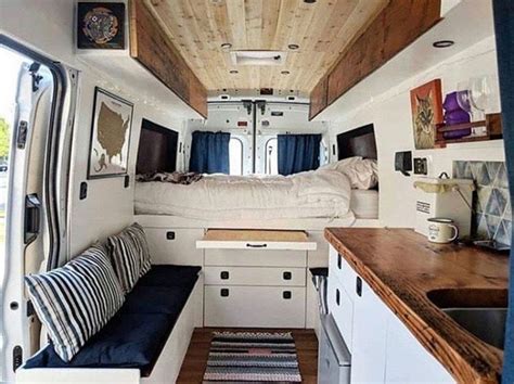 10+ Cozy Camper Interior Ideas for Fantastic Holiday - Decor It's ...