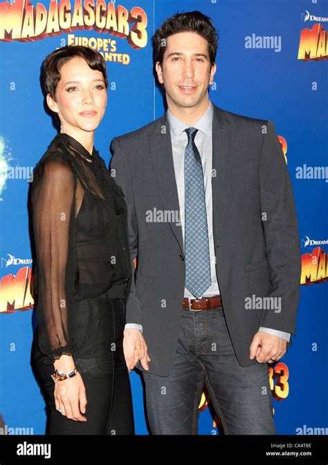 David Schwimmer, wife at arrivals for MADAGASCAR 3: EUROPE'S MOST ...