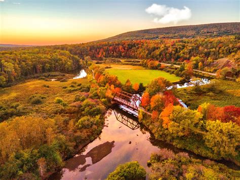 Guide to Experiencing Fall Colours on Cape Breton Island — DAVEY AND SKY