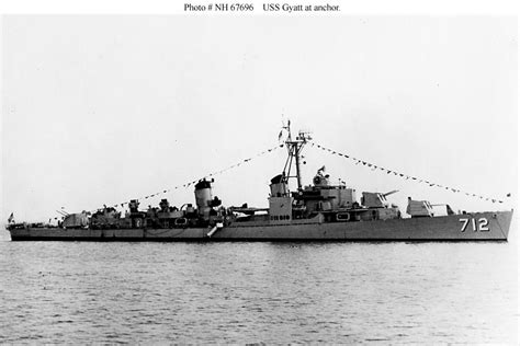 Gearing class Destroyer, USS Gyatt (DD-712/DDG-712/DDG-1) (1956) - The ...