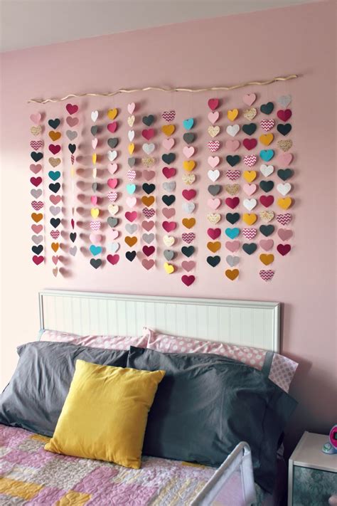 Preppy Wall Decor Ideas | DIY for your Room or Dorm – dailydoseofcharm.com