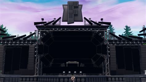 Epic’s built an LA soundstage to host weekly Fortnite concerts | PCGamesN