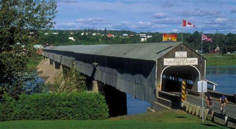 Hartland / #ExploreNB / Tourism New Brunswick