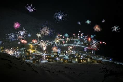 Christmas Spirit in Nuuk - [Visit Greenland!]