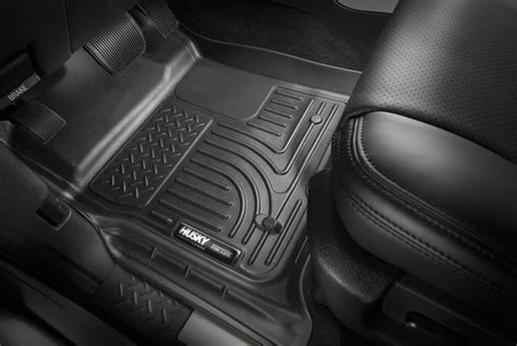 How to Choose Car Floor Mats - Automotive News & Information ...