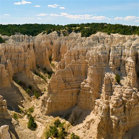 Geology & Paleontology - Badlands National Park (U.S. National Park ...