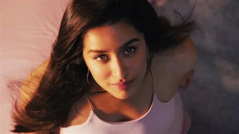 Shraddha Kapoor Saaho Wallpaper 42521 - Baltana