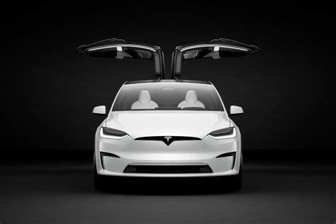 Descubra as diferenças entre o Tesla Model X e o Tesla Model Y ...