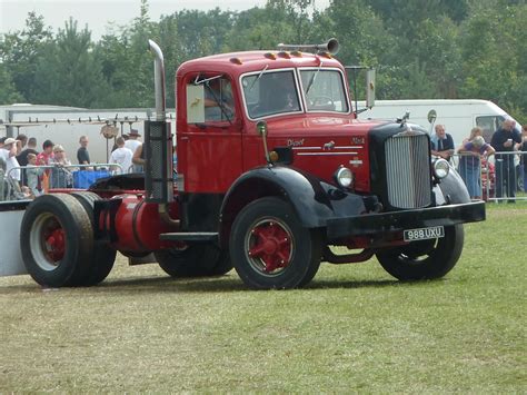 988 UXU - 1950 Mack Truck - Cummins Diesel powered | Flickr