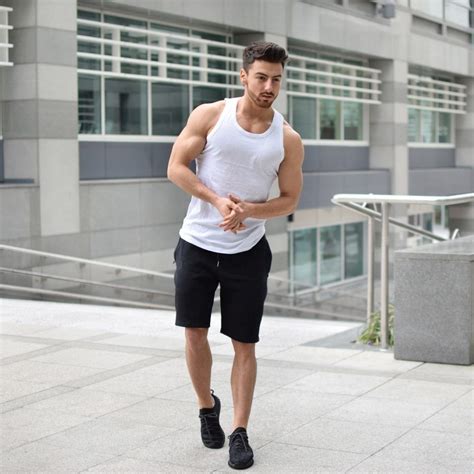 Men’s Workout Outfits | 29 Athletic Gym Wear Ideas | Mens workout ...