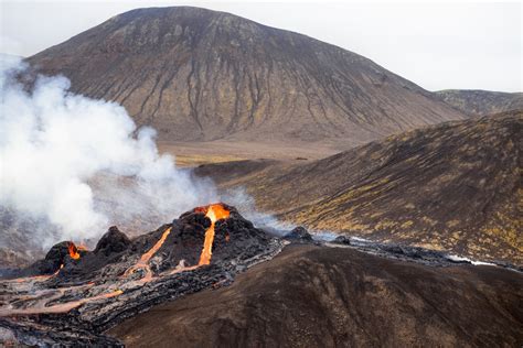 Long-dormant volcano that came to life in Iceland | Volcanoes News | Al ...