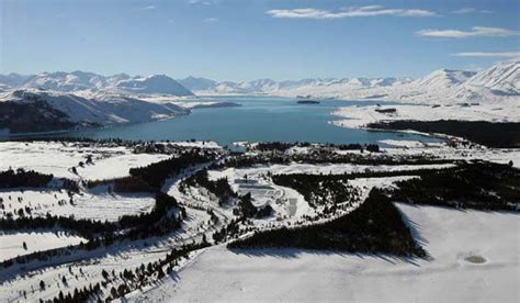 Lake Tekapo's winter snow show | Stuff.co.nz