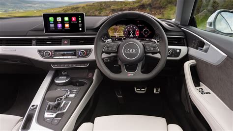 Audi RS5 review - Interior, design and technology | Auto Express