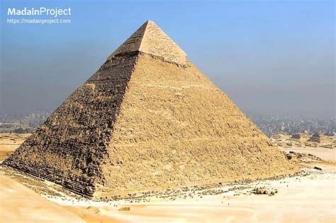 Pyramid Complex of Khafre - Madain Project (en)