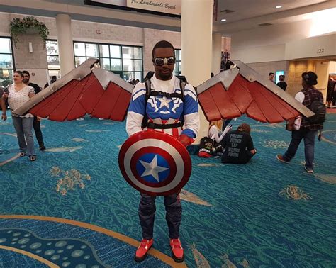 Falcon Cosplay @ MegaCon Orlando 2019 (102) by Brokephi316 on DeviantArt