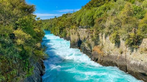 Huka Falls & Lake Taupo | A Complete Guide - New Zealand Trails