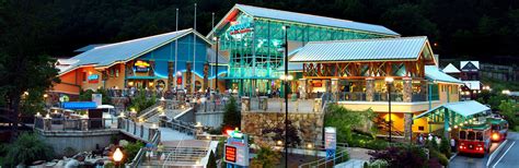 Gatlinburg Attractions | The Official Site of Downtown Gatlinburg