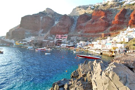 Oia Santorini beaches