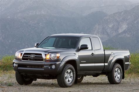 2010 Toyota Tacoma Reviews and Rating | Motor Trend