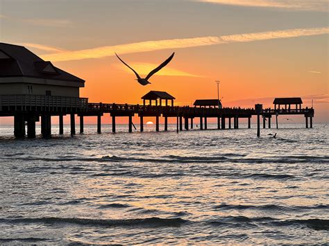 Clearwater beach sunset : r/beach