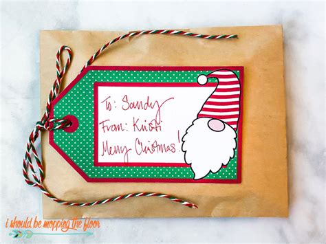 Free Printable Christmas Gnomes Gift Tags | i should be mopping the floor