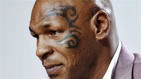 Download Mike Tyson 4K Face Tattoo Wallpaper | Wallpapers.com