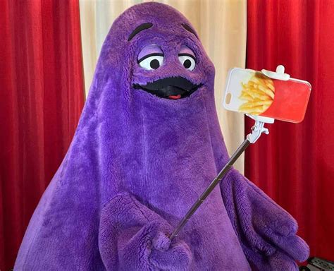 Here's why you must avoid the Grimace Shake at all costs - - Gamereactor