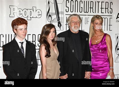 Bob seger and family hi-res stock photography and images - Alamy