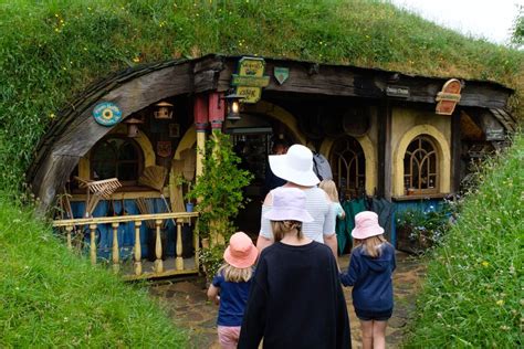 Hobbiton Movie Set Tour