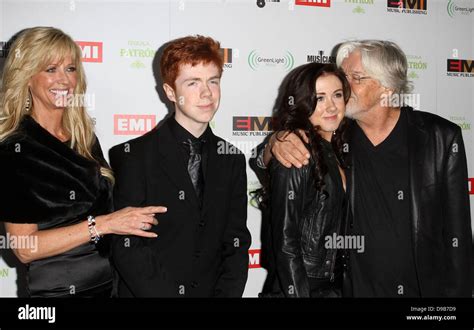 Bob seger and family hi-res stock photography and images - Alamy