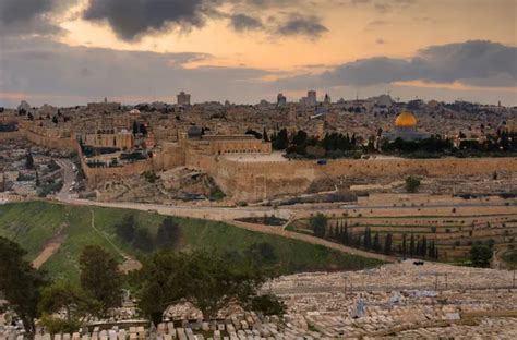 Jerusalem skyline Stock Photos, Royalty Free Jerusalem skyline Images ...